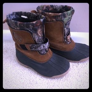 Boys winter/waterproof boots
